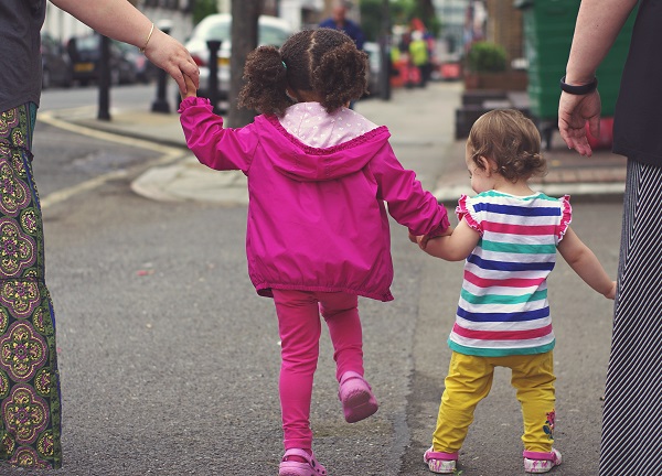Travel Tips For Hassle-Free Adventure With Family
