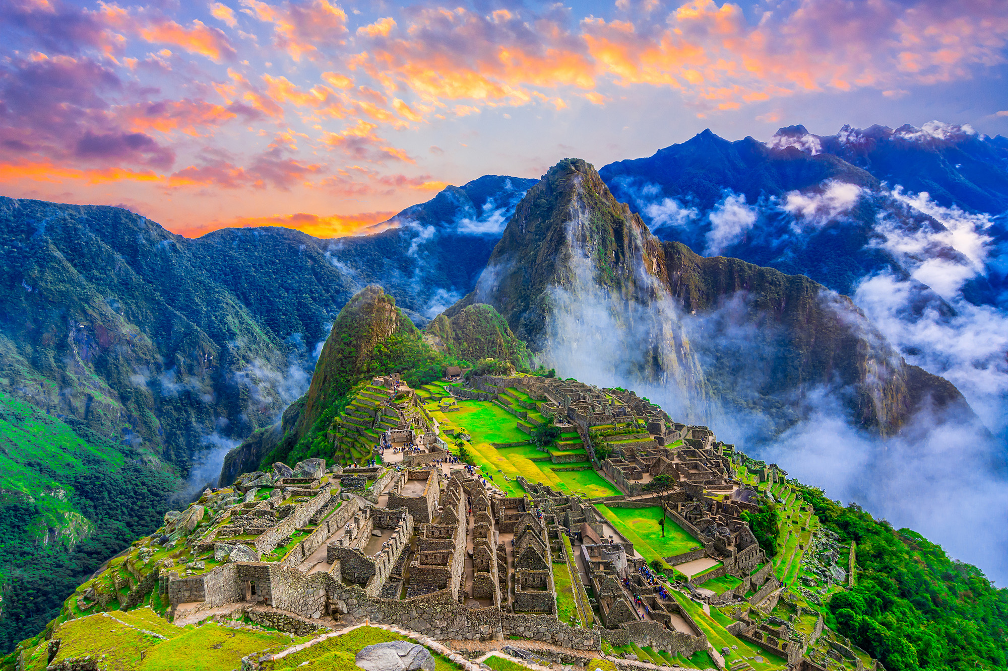 Descubriendo Perú: Un Viaje Inolvidable por Tierras Andinas"