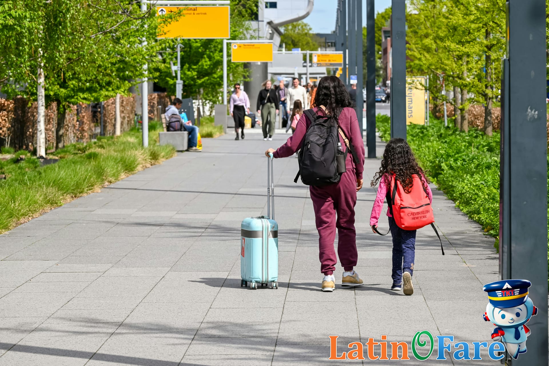 Spring Break April Travel: Family-Friendly Destinations and Deals