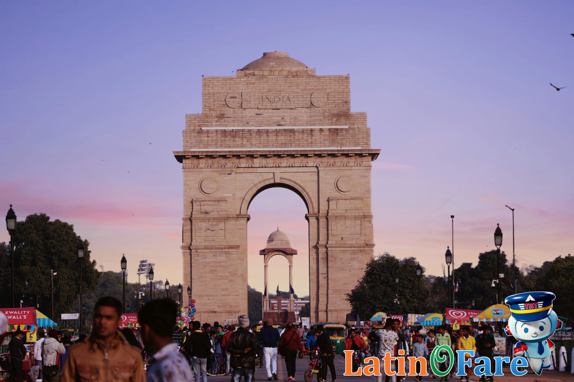 Delhi First-Timer's Guide: Essential Tips and Must-Sees