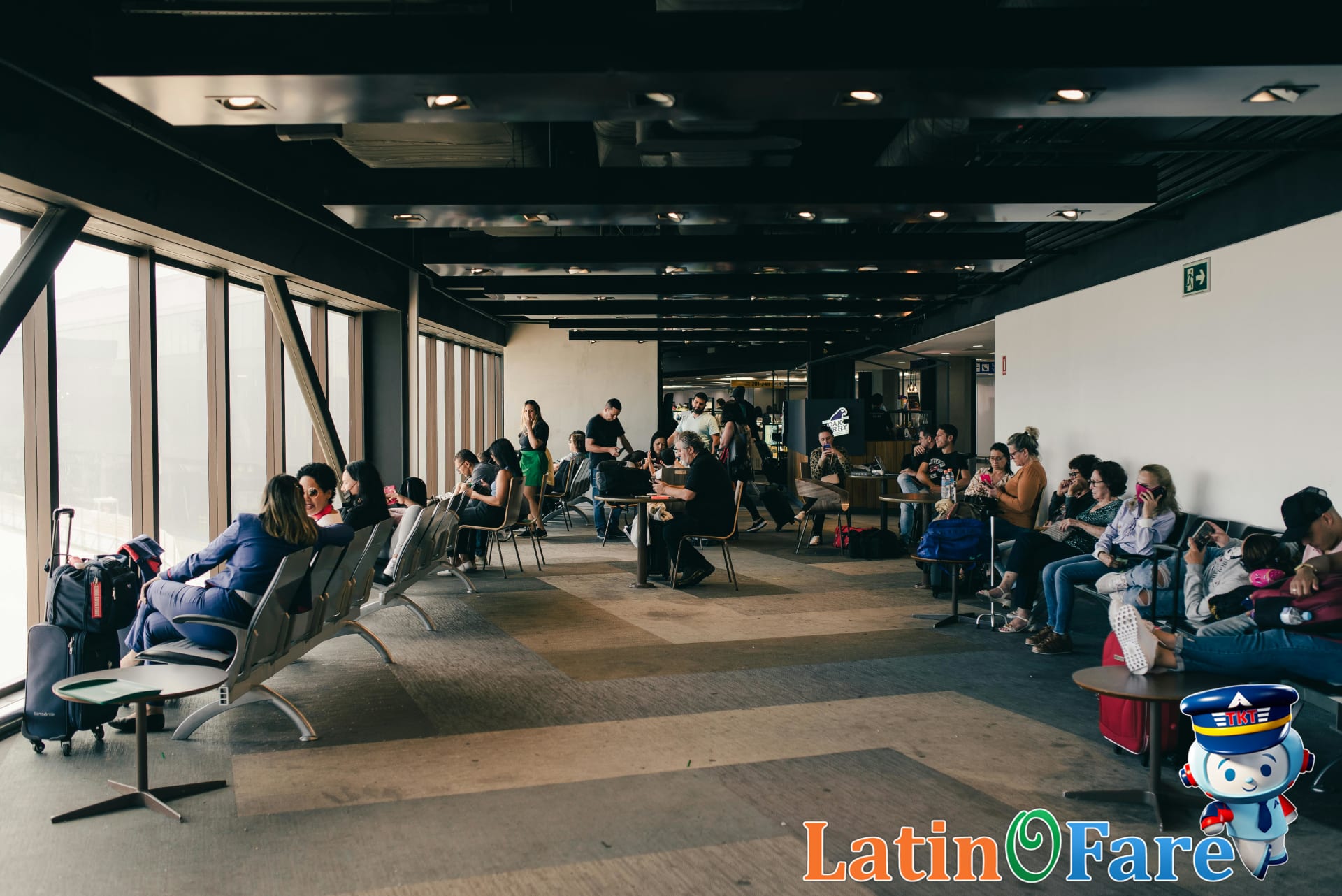 US to Latin America Flight Deals: Best Timing and Airlines