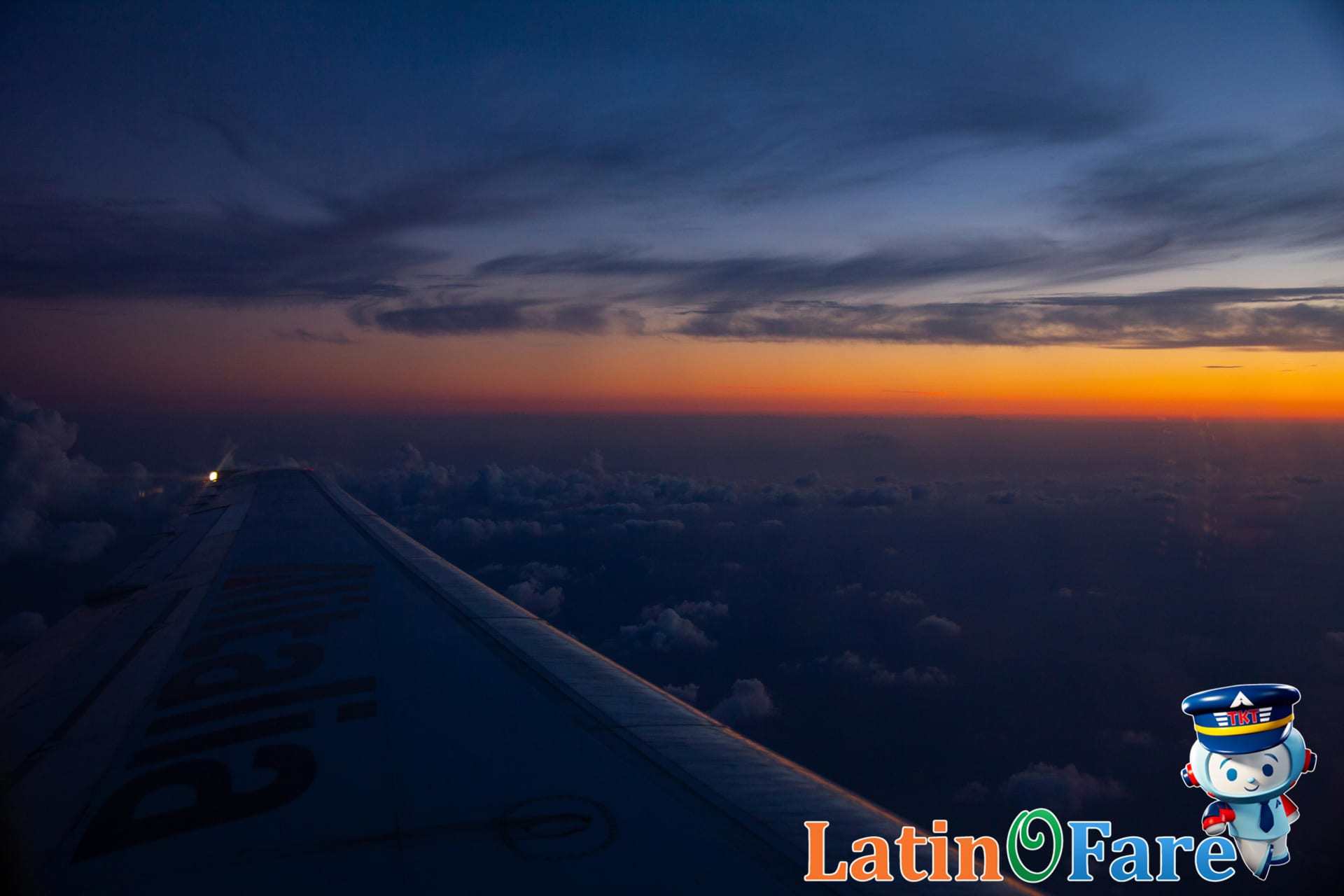 US to Asia Flight Deals: Best Timing and Airlines