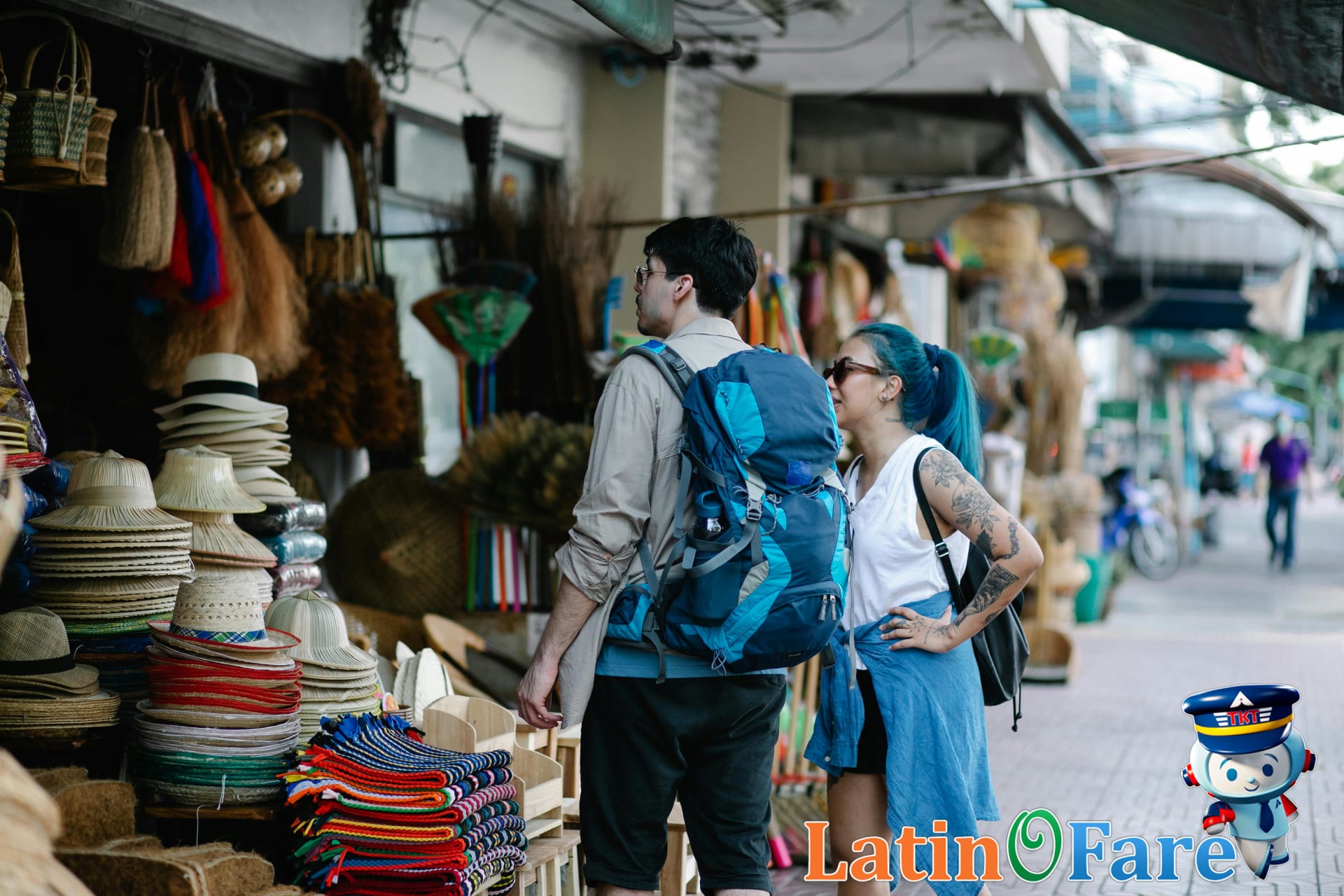 How to Spot and Avoid the Most Common Tourist Scams